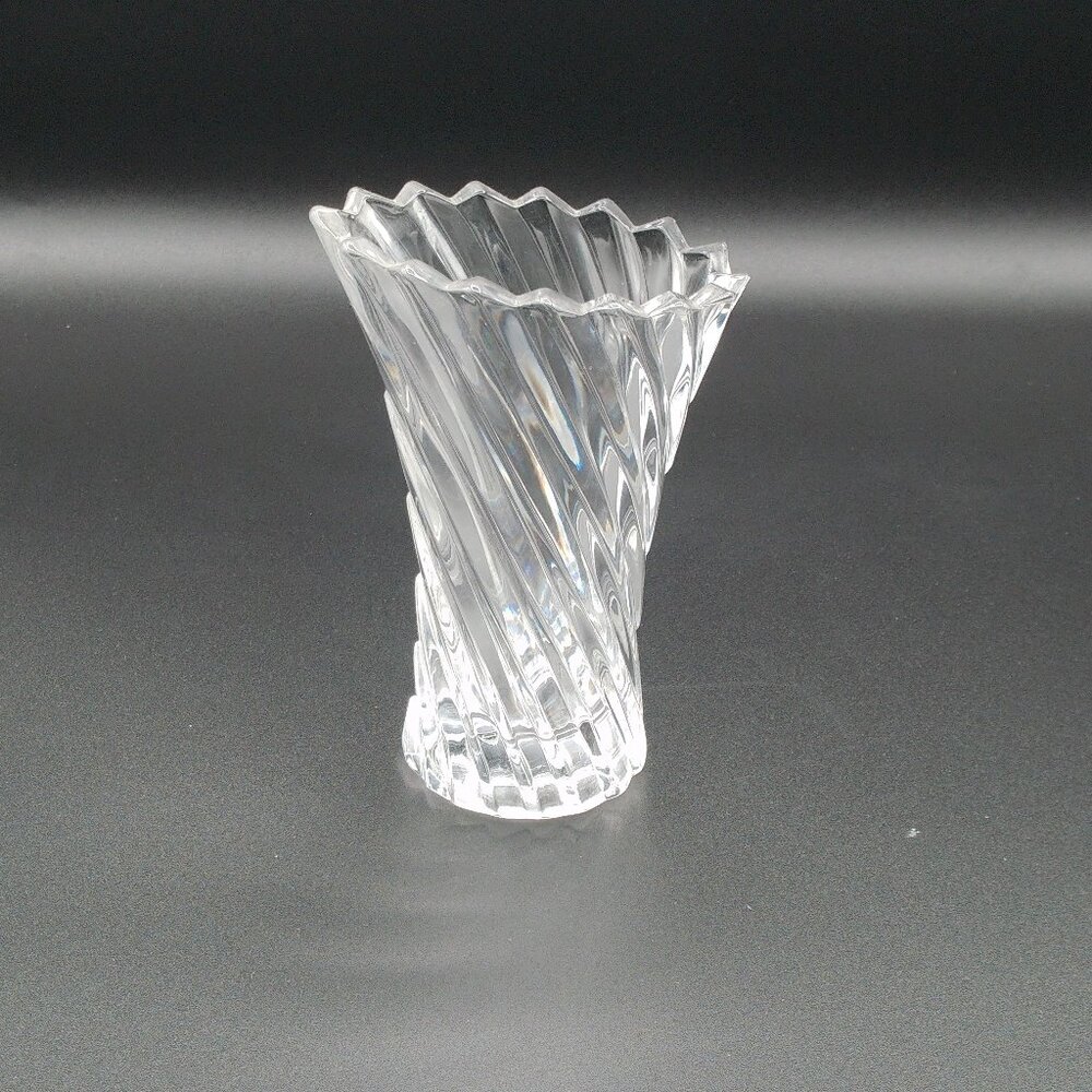 Mikasa Vintage Crystal Cut Glass Bud Vase 5 " Tall Like New